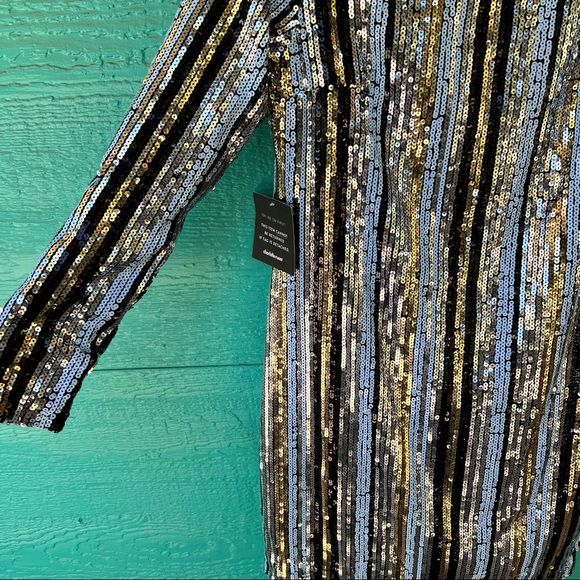 SEQUINED LONG SLEEVE MINI DRESS NWT - Picture 4 of 7